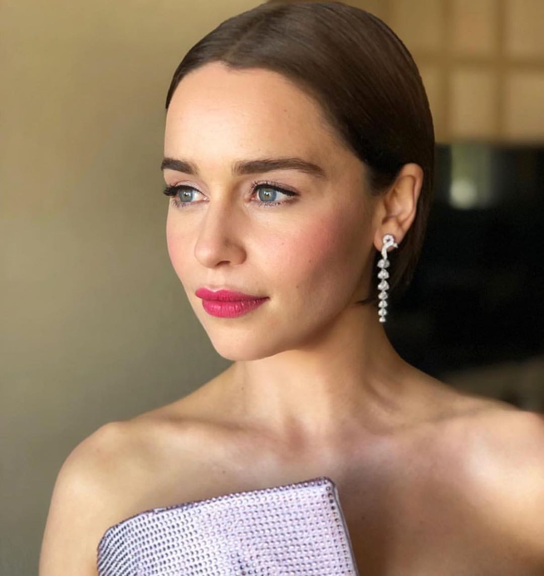 Emilia Clarke Age - Emilia Clarke Age, Height, Weight, Body, Boyfriend ...