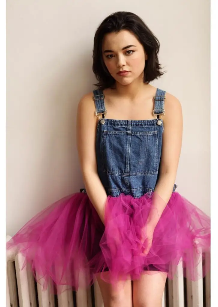 Midori Francis Age, Wiki, Height, Boyfriend, Parents, Net Worth 9 Midori Francis hot sexy