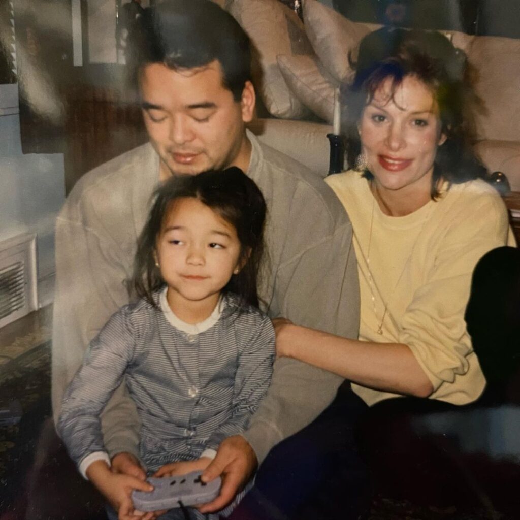 Midori Francis family childhood