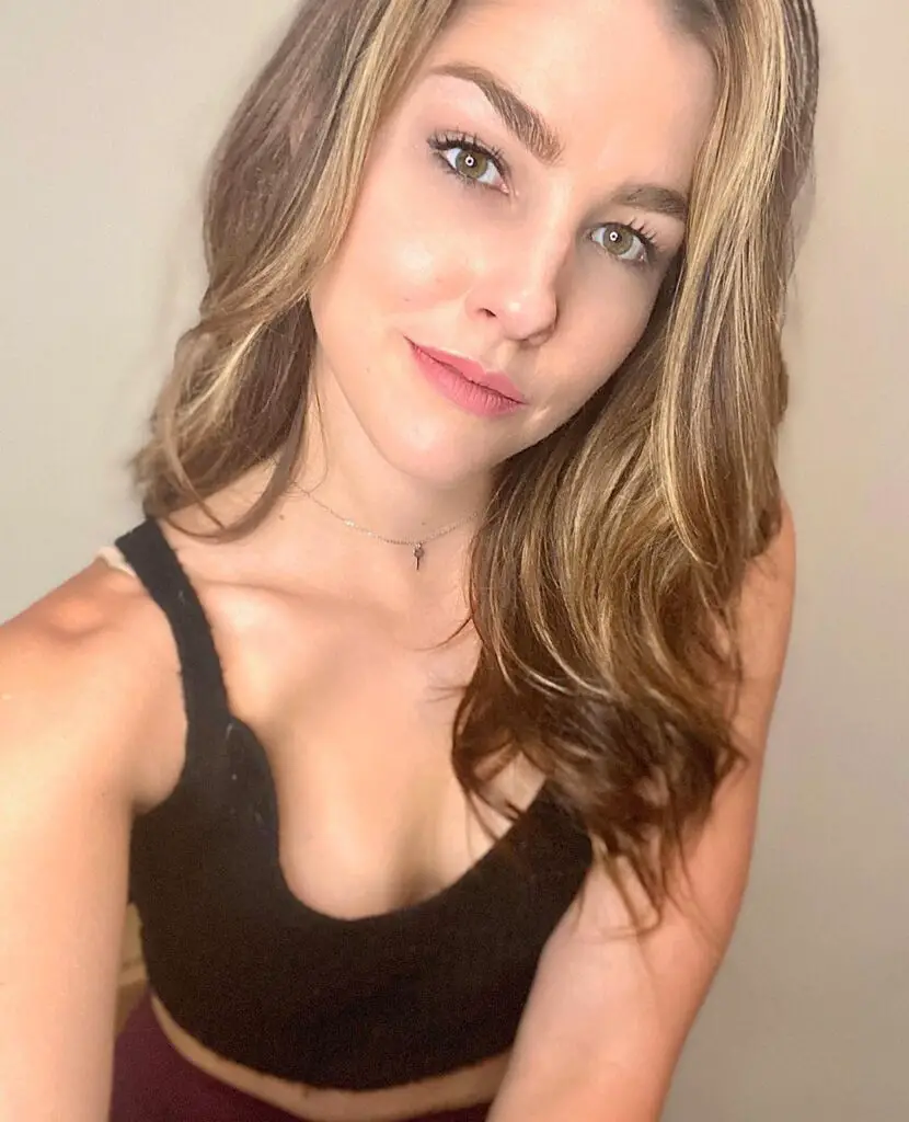 Brytnee Ratledge Age, Wiki, Bio, Height, Husband, Net Worth 2 Brytnee Ratledge Age, Wiki, Bio, Height, Husband, Net Worth