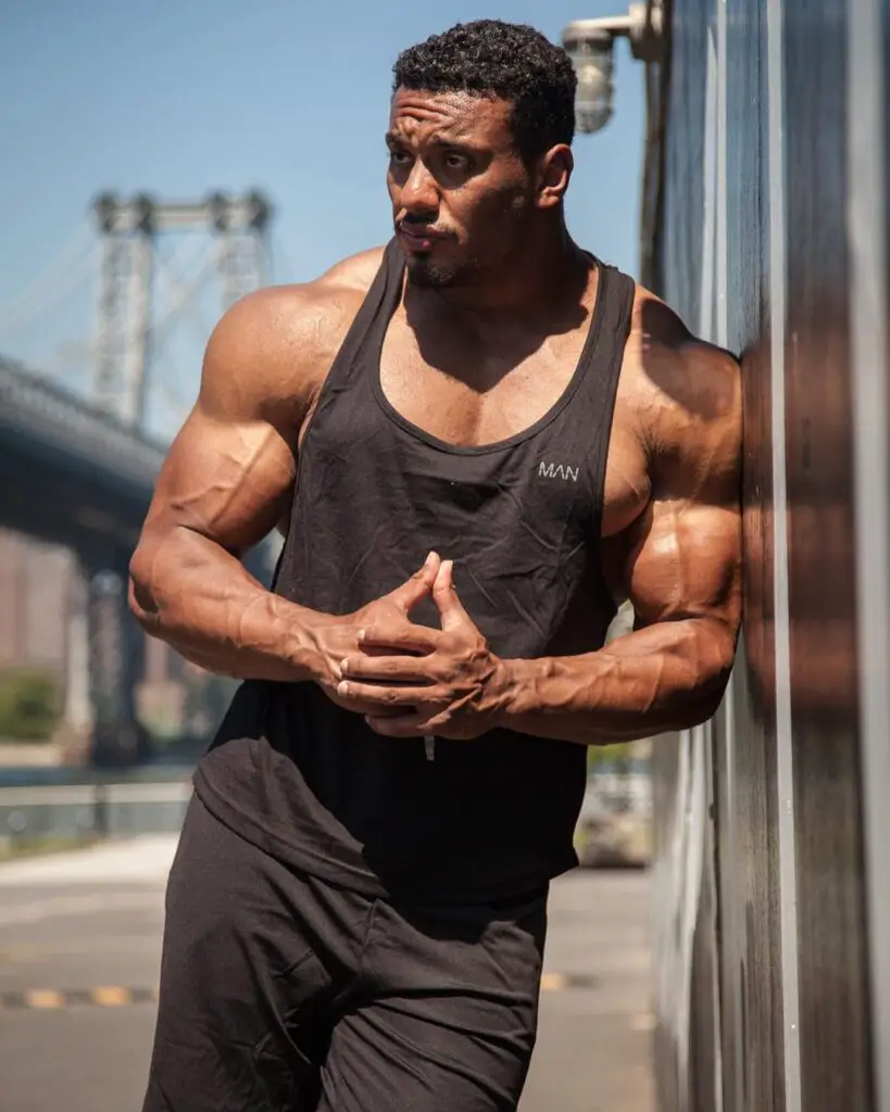 Larry Wheels Age, Wiki, Height, Girlfriend, Family, Net Worth 5 Larry Wheels photos