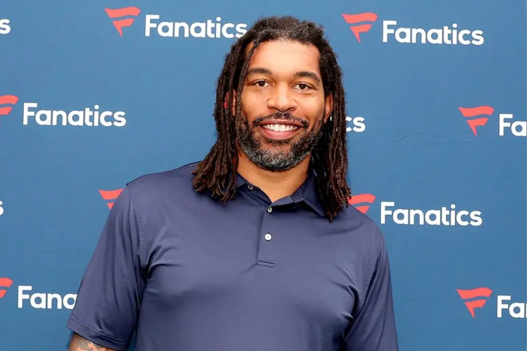 Julius Peppers images