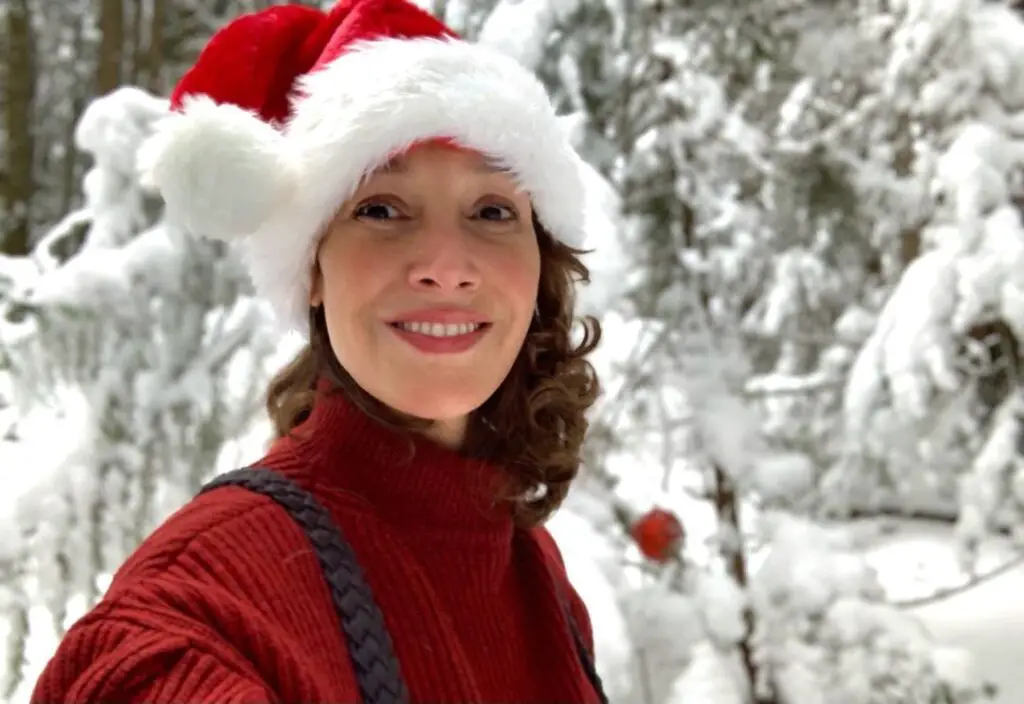 Jennifer Beals Age, Wiki, Height, Husband, Child, Net Worth 11 Jennifer Beals net worth