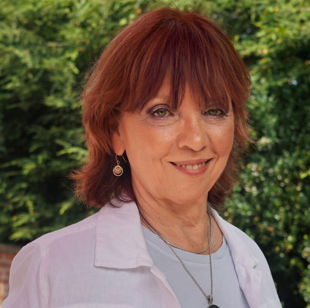 Nora Roberts Age, Wiki, Biography, Height, Husband, Net Worth