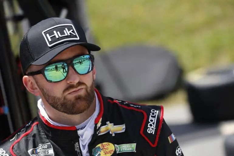 Austin Dillon Age, Wiki, Wife, Net Worth, Height, Son, Family